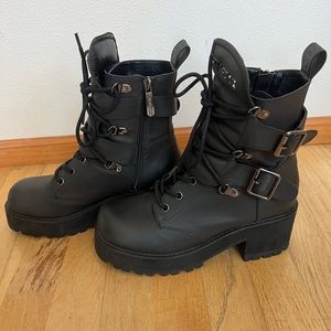 KILLSTAR Boots